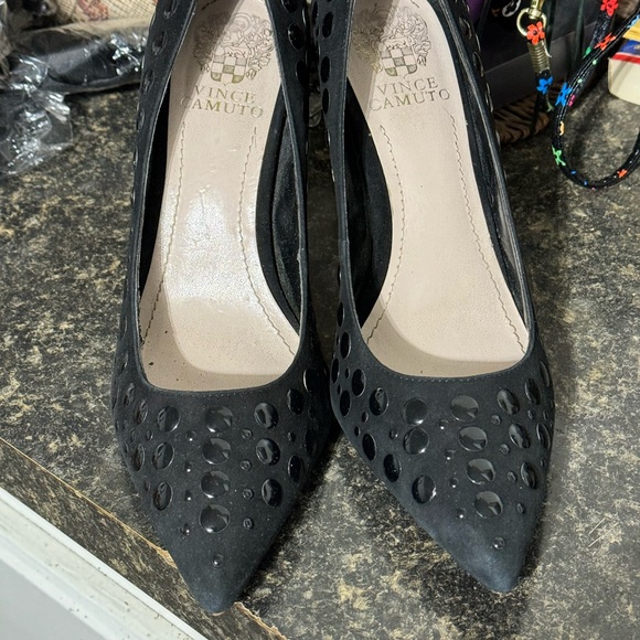 Vince Camuto High Heels Size 8 - Picture 6 of 9